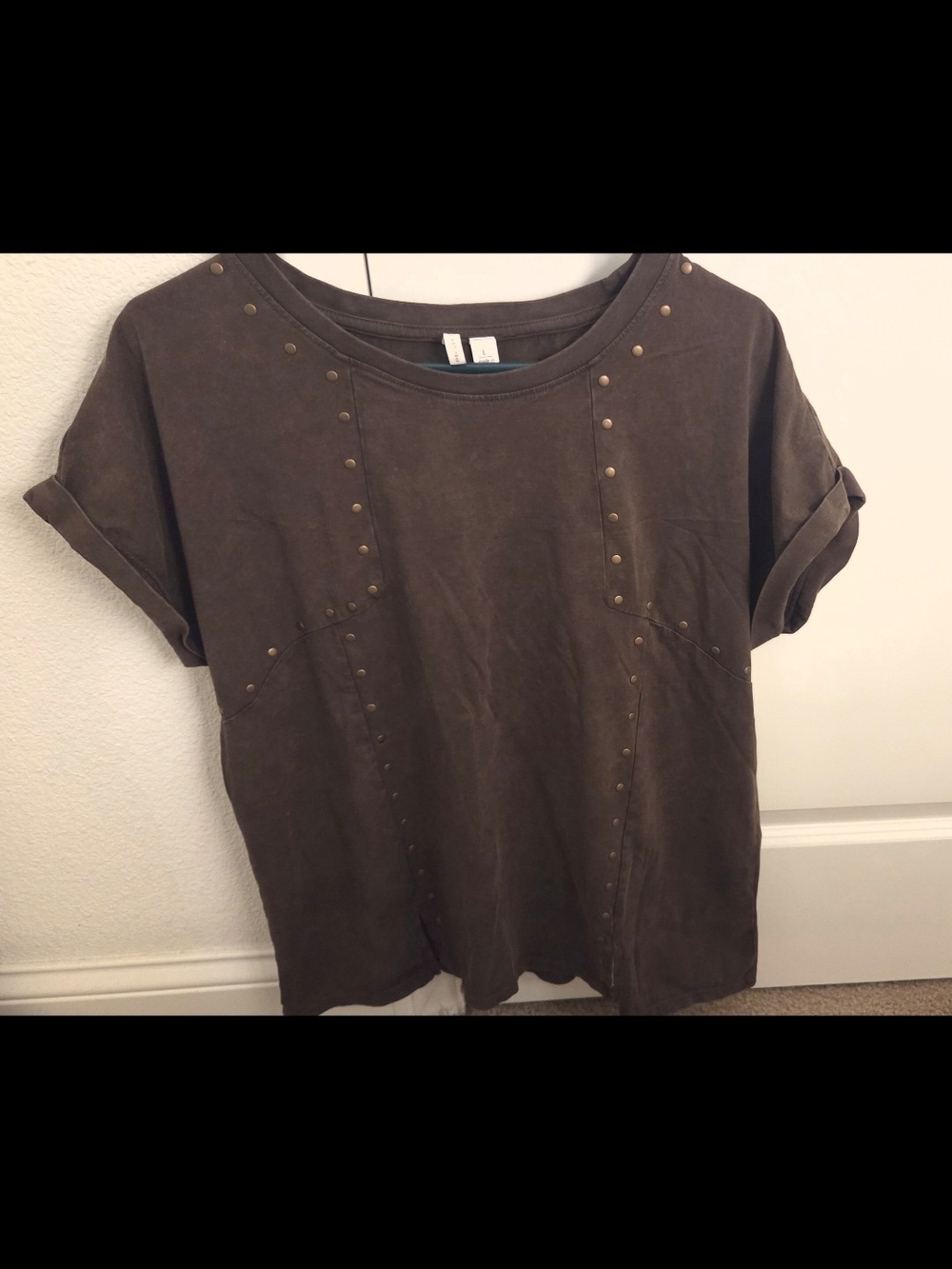 Cato Brown Short Sleeve Stud Accent Tee